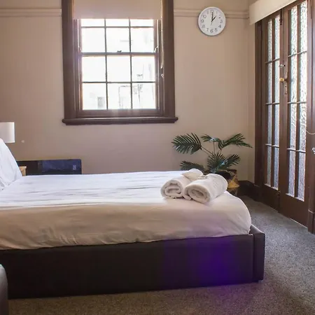 Campsie Hotel Sydney Exterior photo